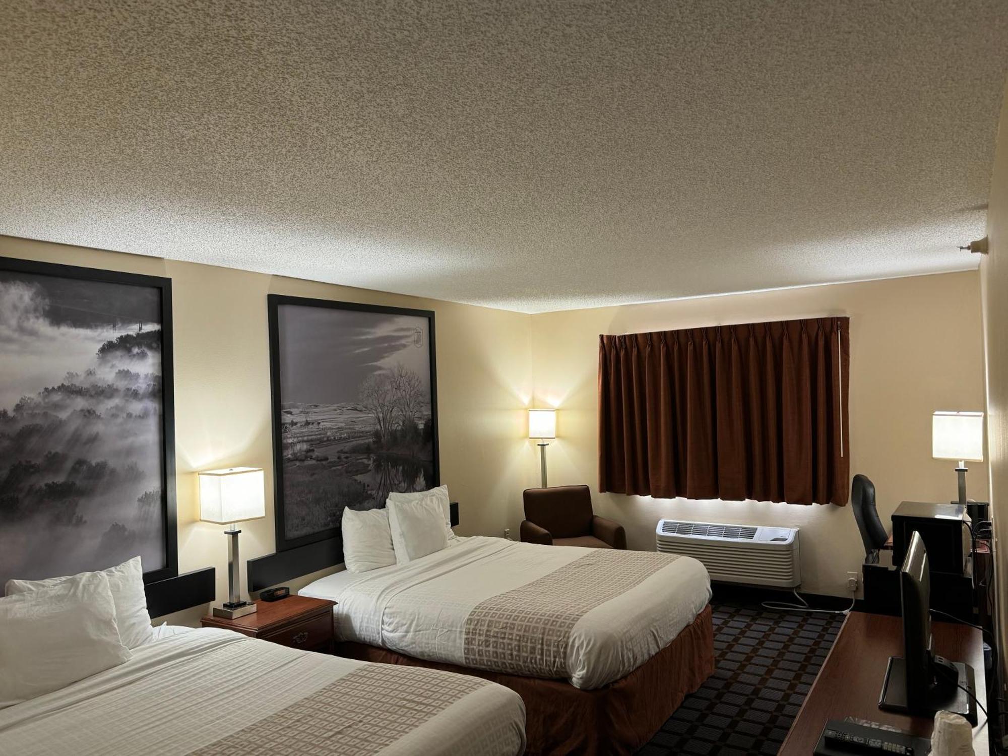 Super 8 By Wyndham Mason City Exterior foto